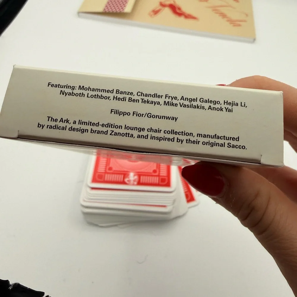 Rare Bottega Veneta Red Card Deck - Picture 2 of 6